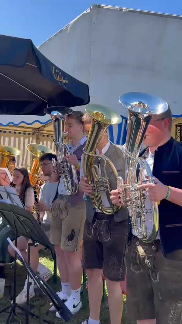 Tenorhörner beim Querbeat Festival